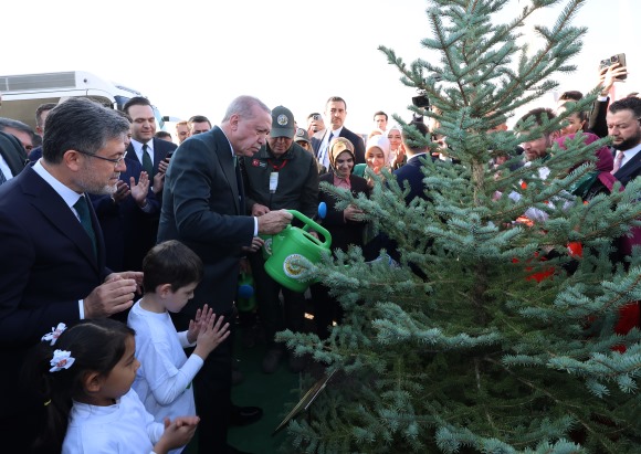 Cumhurbaşkanı Erdoğan: Son 23 yılda orman varlığımızı 23,4 milyon hektara çıkardık
