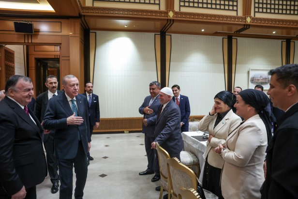 Cumhurbaşkanı Erdoğan, Dünya Ahıska Türkler Birliği heyetini kabul etti