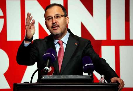 Bakan Kasapolu: Türk futbol ekolünü, Türk futbolu oyun tarzn ina etmeliyiz