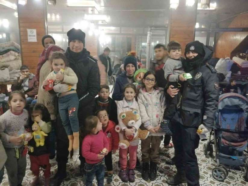 Van polisinden depremzede çocuklar için etkinlik - Malatya haber