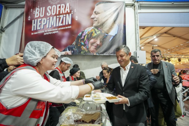 CHP Lideri Özel'den Kuşadası açıklaması