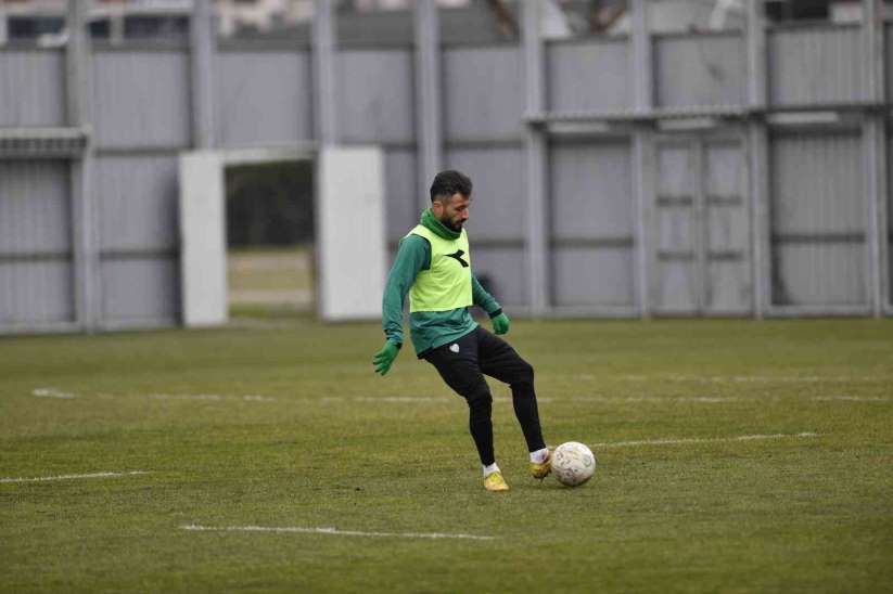 Bursaspor 5'e 2 pas pres çalt - Bursa haber
