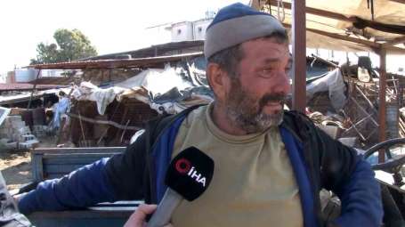 Depremde hayvanlar telef oldu, o anlar gözyalar içinde anlatt