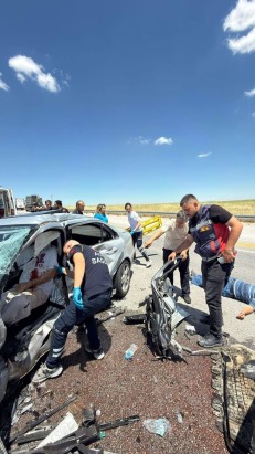 Afyonkarahisar'da kaza: 1 ölü, 6 yaralı