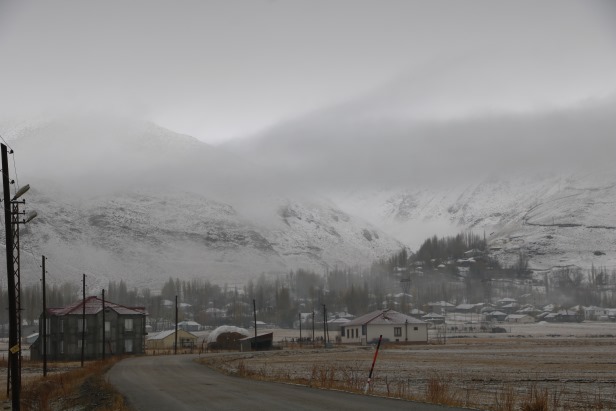 Hakkari'de kar yağışı (2)