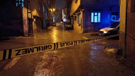 Gaziantep'te husumetli iki aile arasnda silahl kavga: 3 ölü, 2 yaral