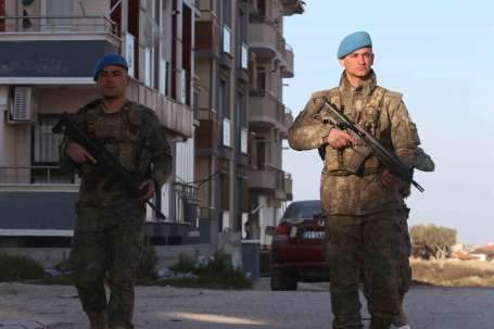 Komandolar Hatay sokaklarnda