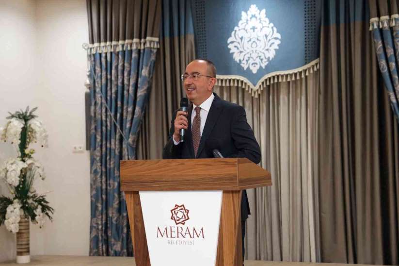 Mustafa Kavuş: "Biz muhtarlarımızla aynı hedefe koşan büyük bir aileyiz"
