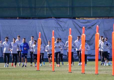 Trabzonspor, Basel ile oynayaca rövan karlamasnn hazrlklarna balad