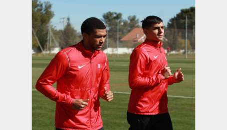 Antalyaspor'da yeni transferler ilk antrenmanna çkt