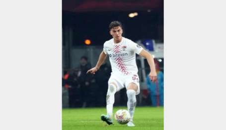 FTA Antalyaspor, Bertu Yldrm' kiralad