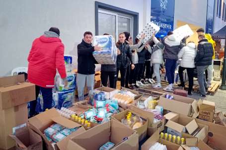 Altnordu'nun U15 takm depremzedeler için seferber oldu