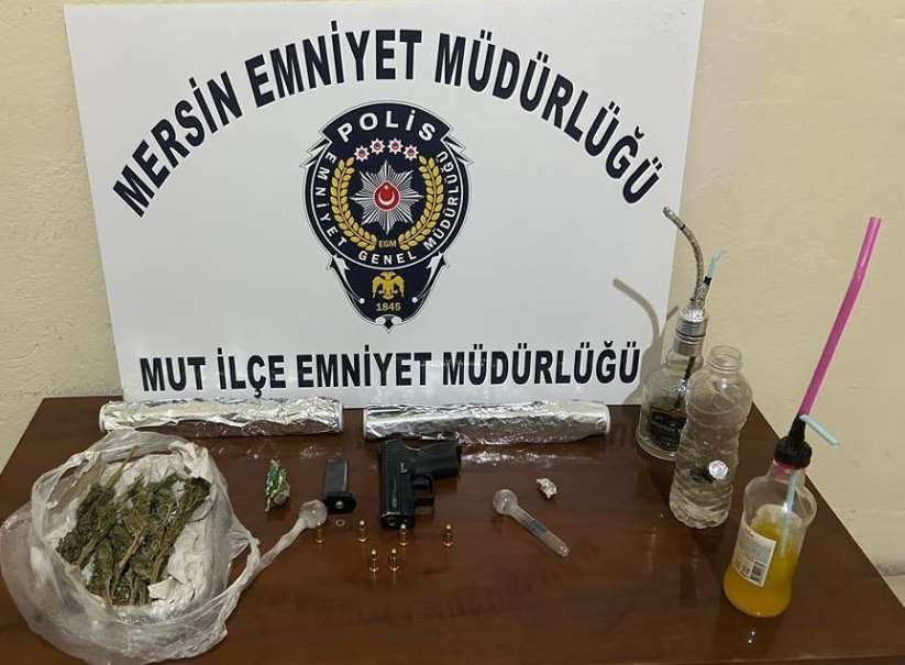 Mersin'de uyuturucu operasyonu: 4 gözalt - Mersin haber