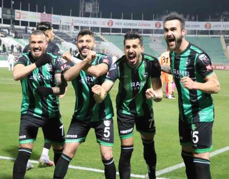 Denizlispor lige verilen arada hazrlk maçna çkyor