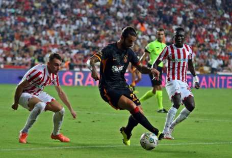 Galatasaray ile Antalyaspor 54 randevuda