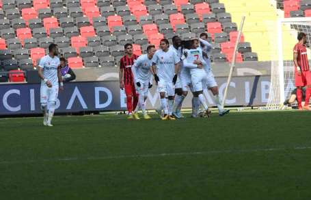 Spor Toto Süper Lig: Gaziantep FK: 1 - DG Sivasspor: 2
