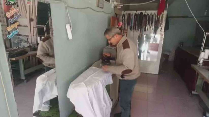 Ankaral terzi depremzedeler için ücretsiz hizmet veriyor - Ankara haber
