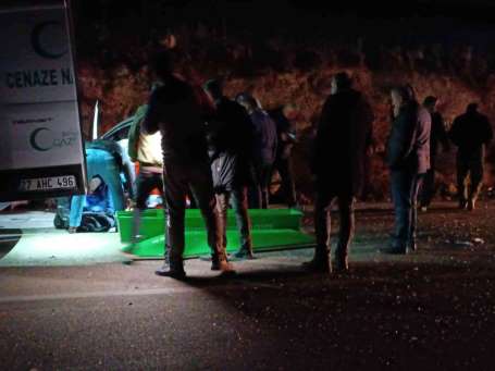 Gaziantep-Nizip yolunda feci kaza: 1 ölü, 6 yaral
