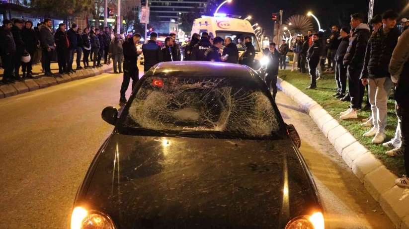 Edirne'de feci kaza: Otomobilin çarpt 3 yayadan ikisi ar yaraland - Edirne haber