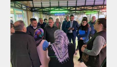 AK Parti Sürekli: zmir'e gelen 30 bin civarnda depremzedemiz var