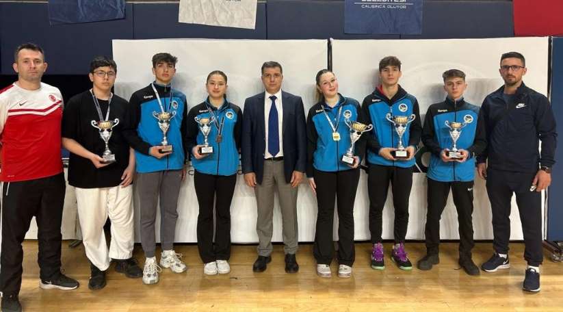 Sakarya Büyükehir'in 6 sporcusu, ller Aras Karate Ligi'nden baarlarla döndü - Sakarya haber