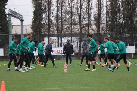 Sakaryaspor Teknik Direktörü Taner Takn: Ben buraya eksiklikleri tamamlamaya