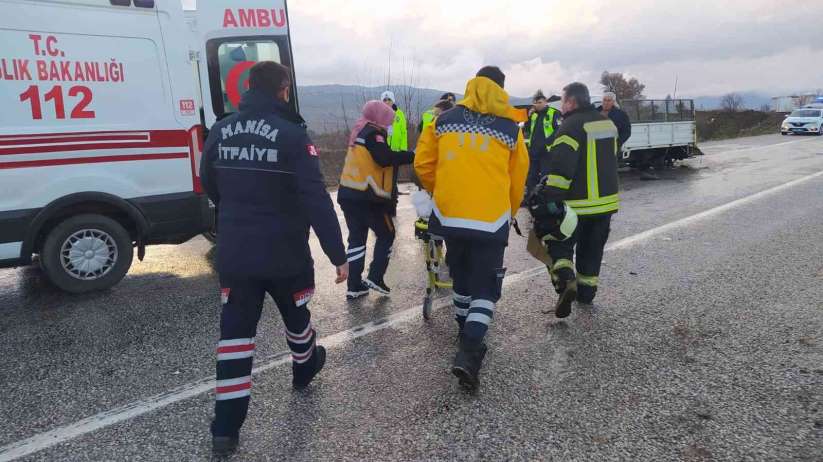 Manisa'da yamur kazaya neden oldu: 1 ölü, 1 yaral - Manisa haber