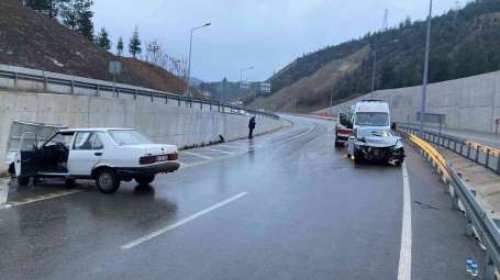 Amasya'da 3 aracn kart kazada 6 yaral
