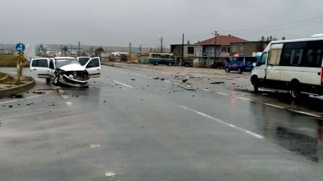 Edirne'de zincirleme kaza: 2 yaral