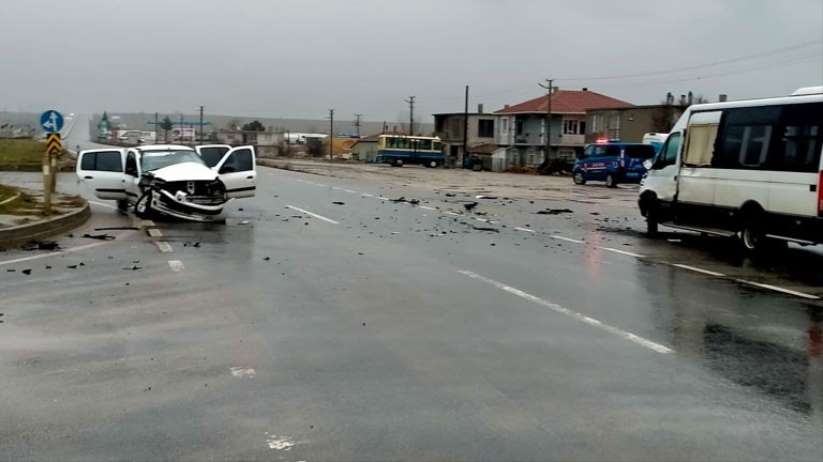 Edirne'de zincirleme kaza: 2 yaral - Edirne haber