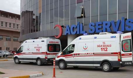 Erzincan'da trafik kazas: 8 yaral