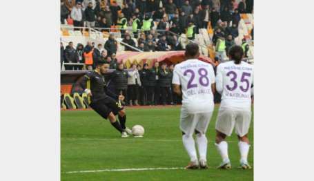 Yeni Malatyaspor, galibiyet hasretine lider karsnda son verdi