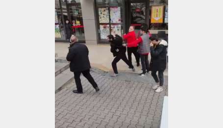 Çalanlar markete giren hrsz tokatlad