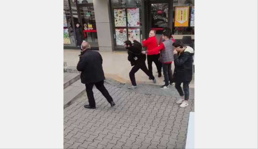 Çalanlar markete giren hrsz tokatlad - stanbul haber