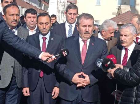 BBP Genel Bakan Mustafa Destici Hakkari'de konutu