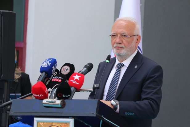 AK Parti'li Elitaş: Sanayinin ilk temellerinin ortaya çıktığı vilayetlerde öncülük yapmamız lazım