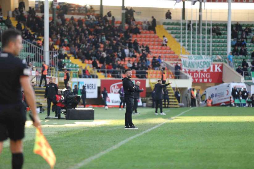 Spor Toto Süper Lig: Corendon Alanyaspor: 0 - DG Sivasspor: 3 - Antalya haber
