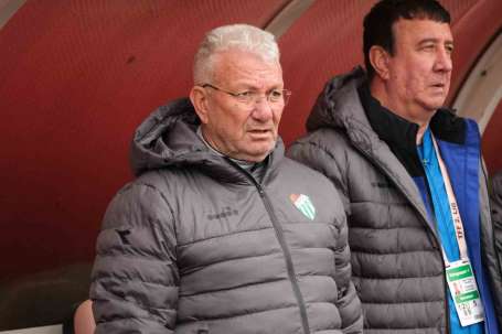 Bursaspor Teknik Direktörü smail Ertekin PFDK'ya sevk edildi