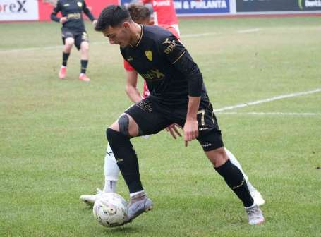 Bursaspor'da Hasan Sabri Karaca iki hafta yok