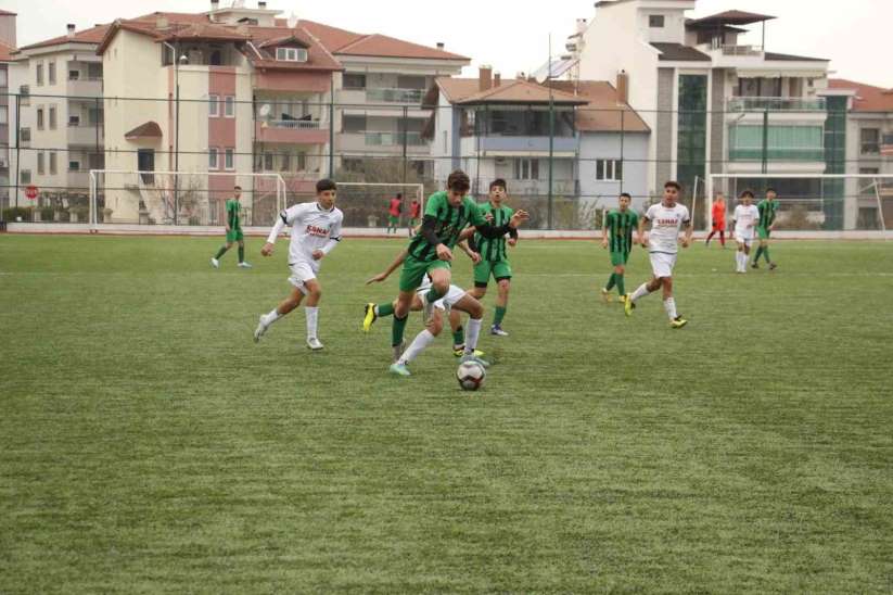 Denizlispor rakibini malup ederek lider oldu - Denizli haber