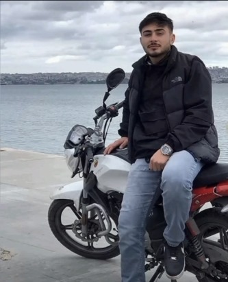 Beylikdüzü'de metrobüste 'yan bakma' kavgası: 1 ölü
