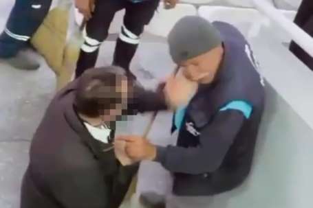 Temizlik görevlisine tokat atan adam serbest brakld